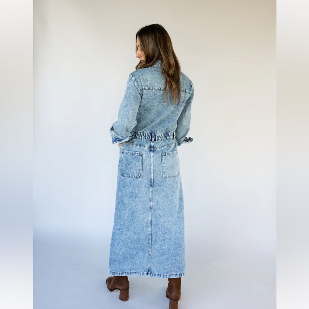Denim dress - Picture 2 of 4
